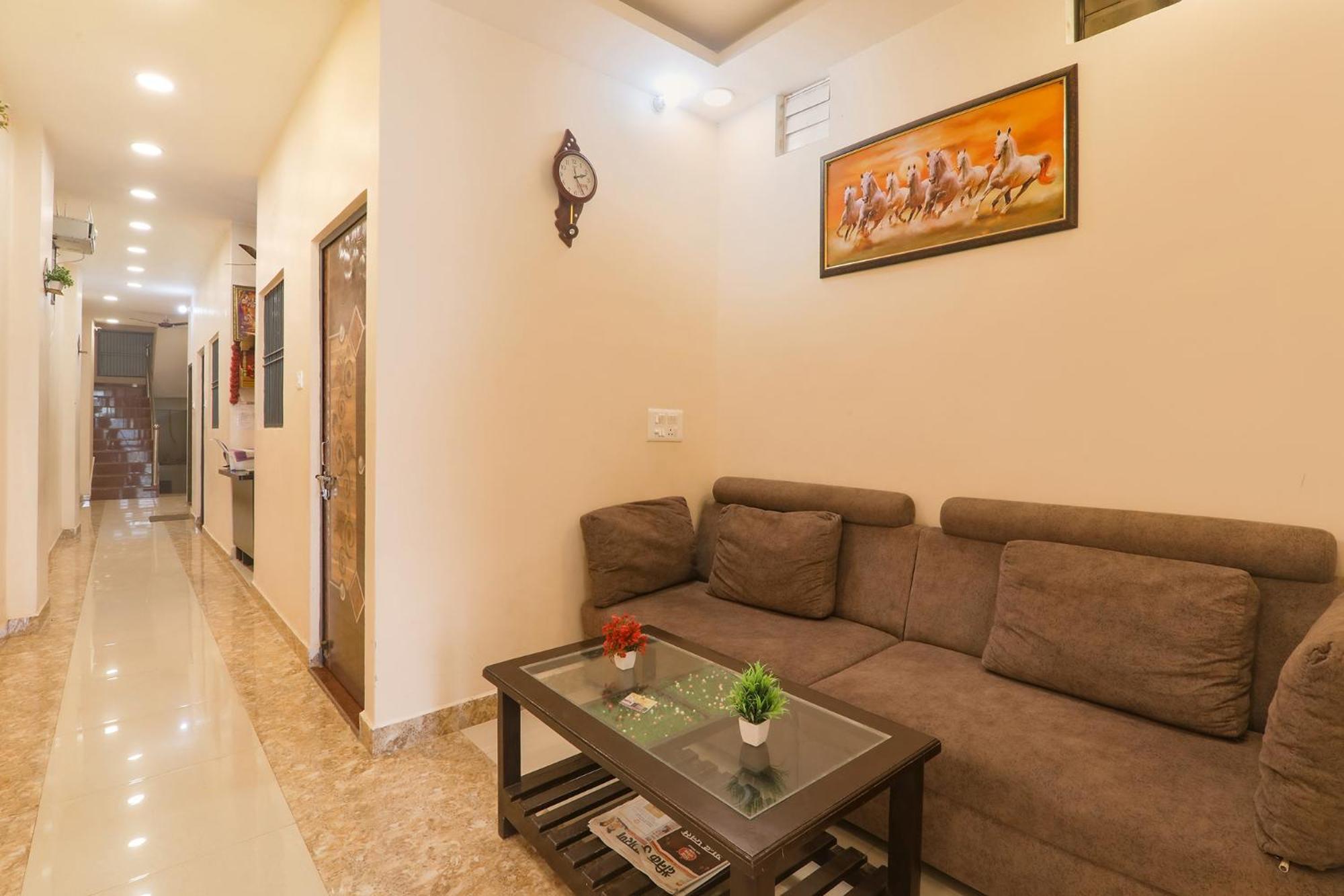 Fabhotel Rk Palace Ayodhya Exteriör bild