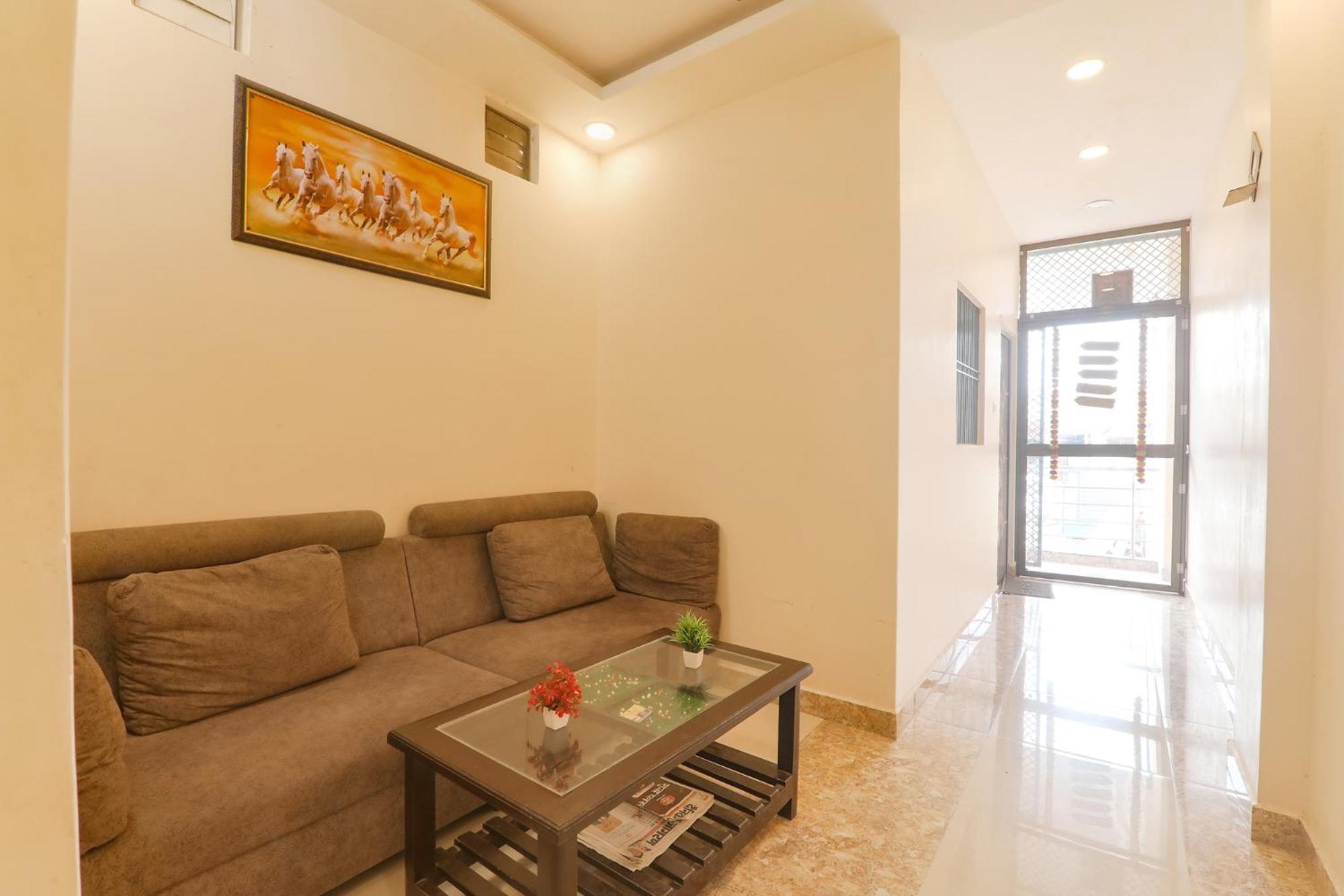 Fabhotel Rk Palace Ayodhya Exteriör bild